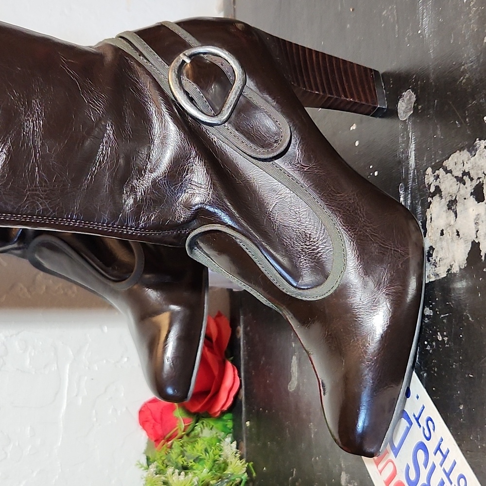 FRANCO SARTO Man Made Thin Patent Pull On Buckle Detail Heelwd Boot 7.5M - Picture 9 of 16